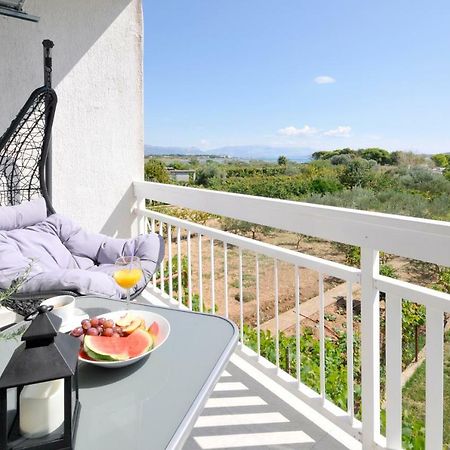 Apartmani Olive Трогір Екстер'єр фото
