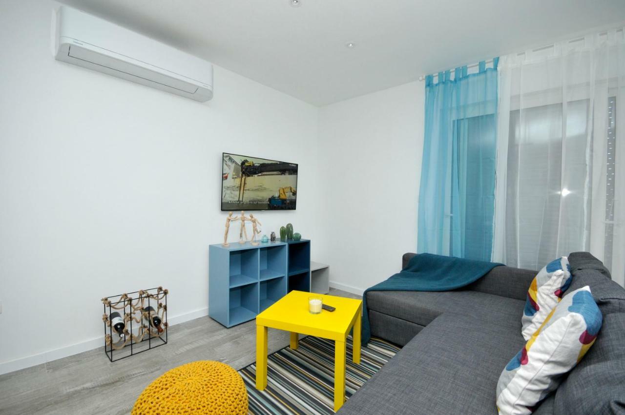 Apartmani Olive Трогір Екстер'єр фото