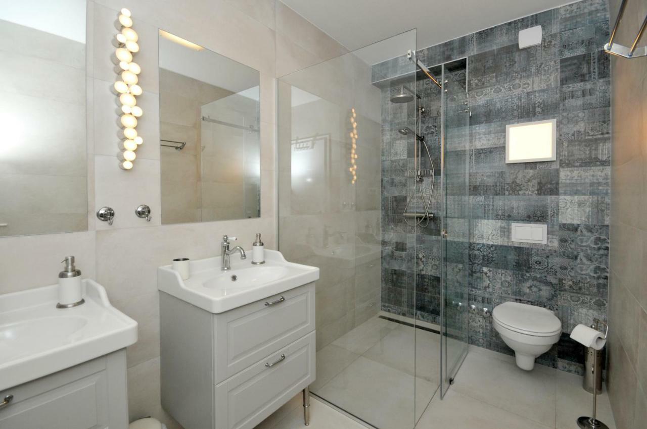 Apartmani Olive Трогір Екстер'єр фото