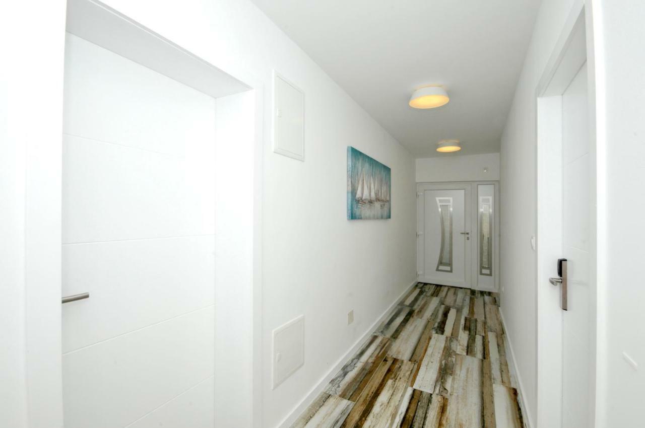 Apartmani Olive Трогір Екстер'єр фото