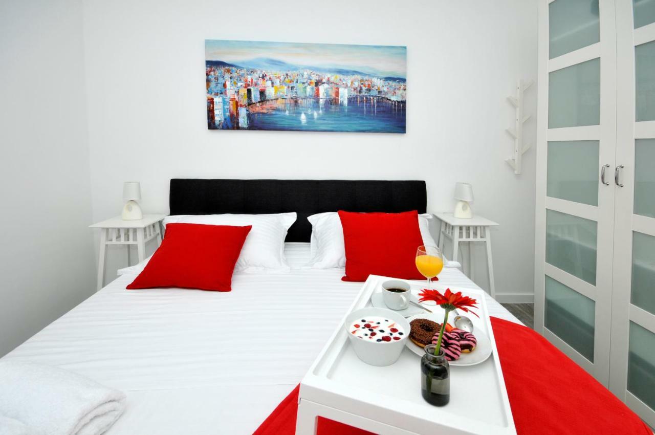 Apartmani Olive Трогір Екстер'єр фото
