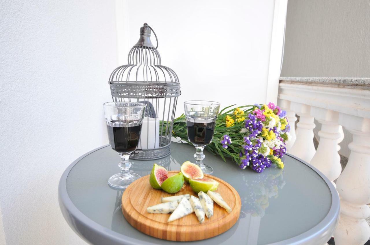 Apartmani Olive Трогір Екстер'єр фото