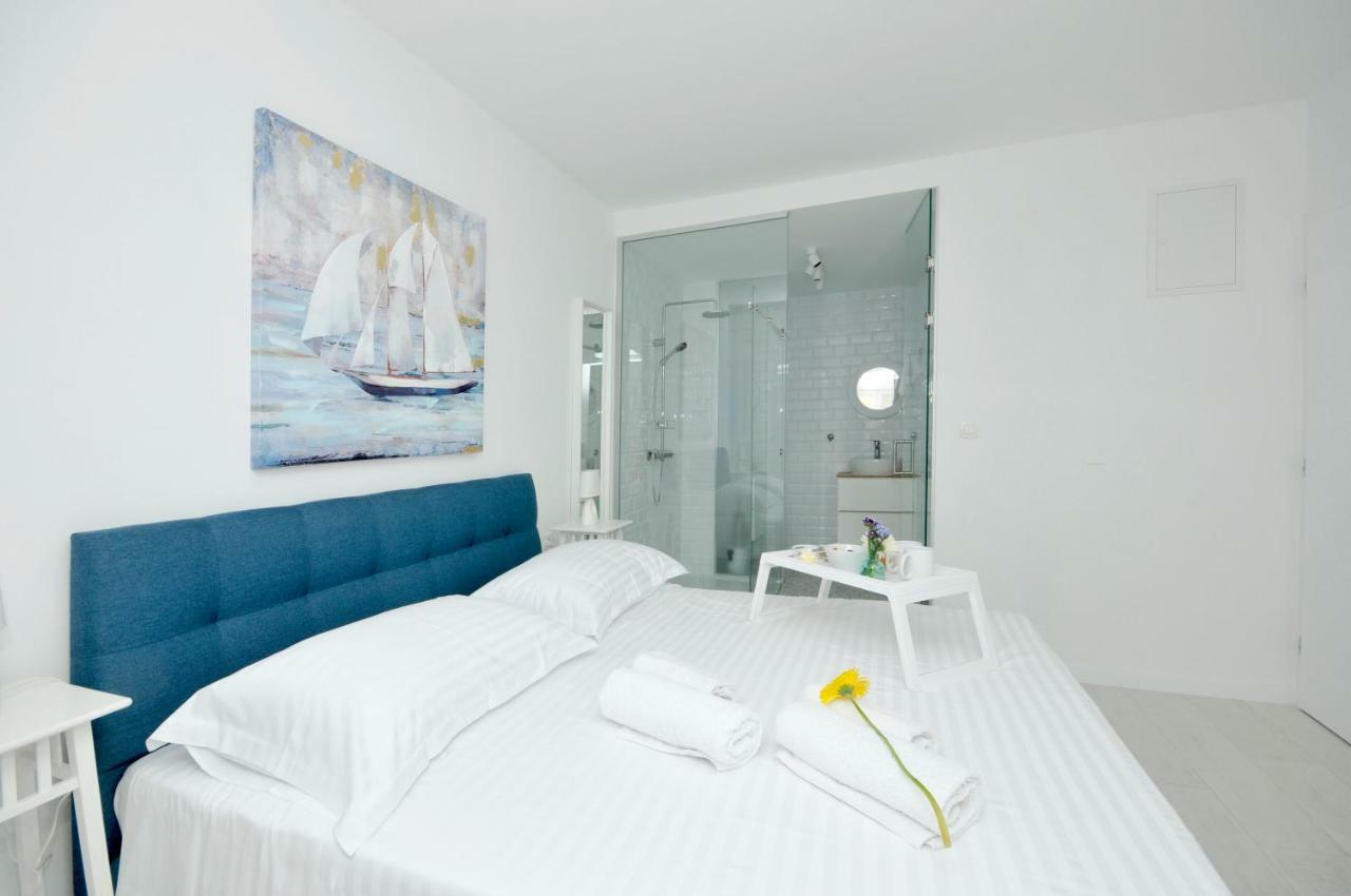 Apartmani Olive Трогір Екстер'єр фото
